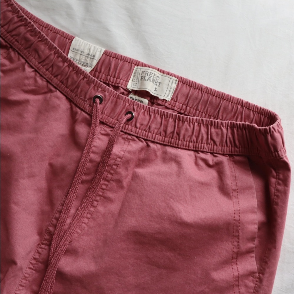 FREE PLANET PANTS - Picture 5 of 8